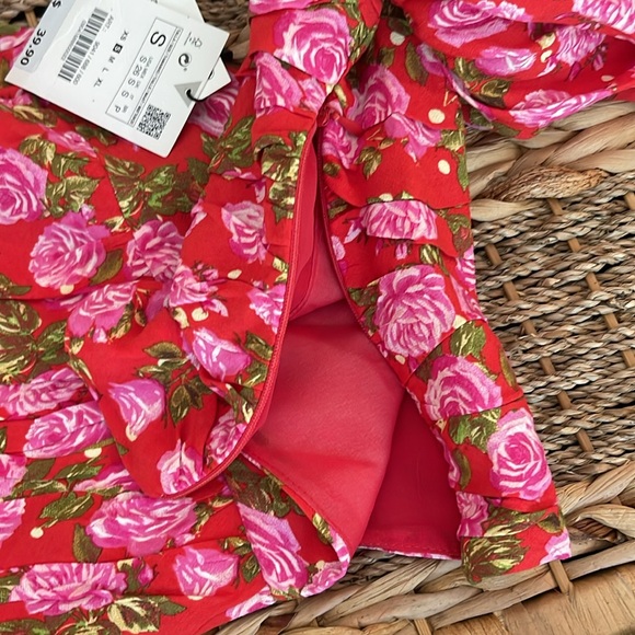 Zara red & pink floral Long sleeve blouse size Small NWT #121 - Picture 9 of 11